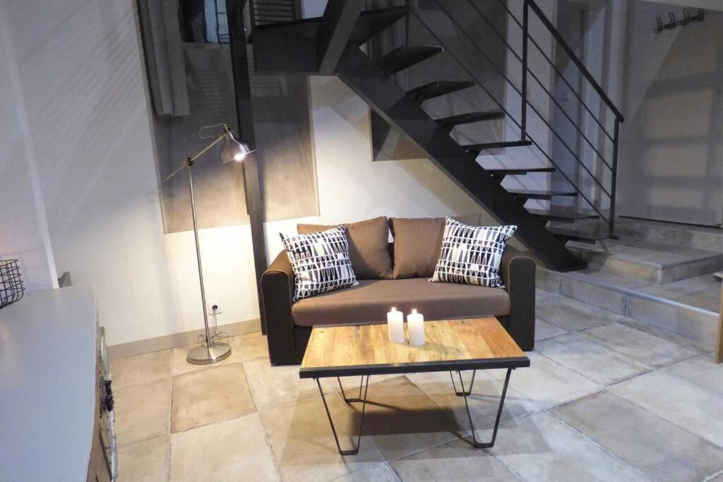 Charmant Duplex Centre Historique Vitre Екстер'єр фото